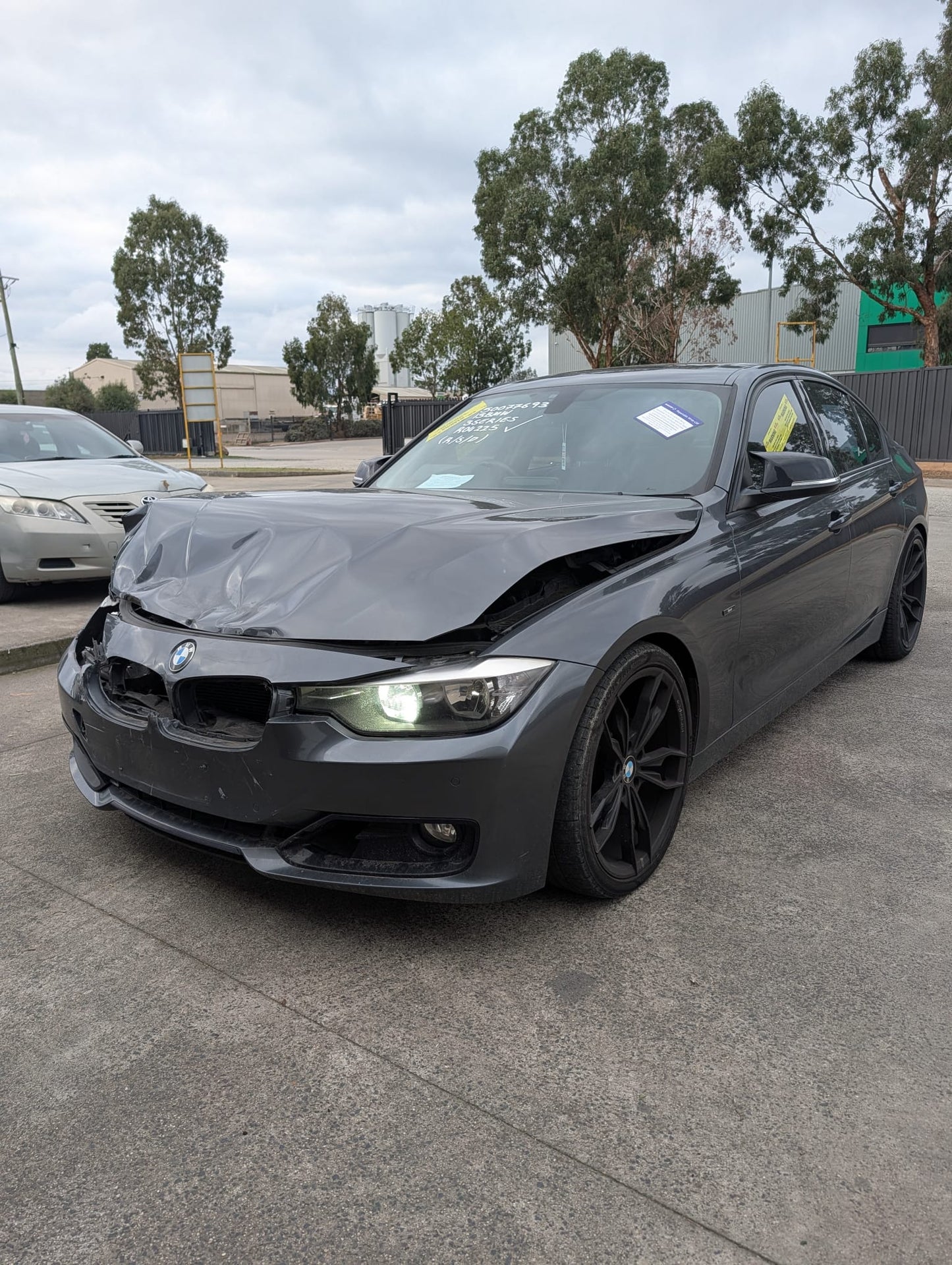 2013 BMW 3 Series 2.0 328i