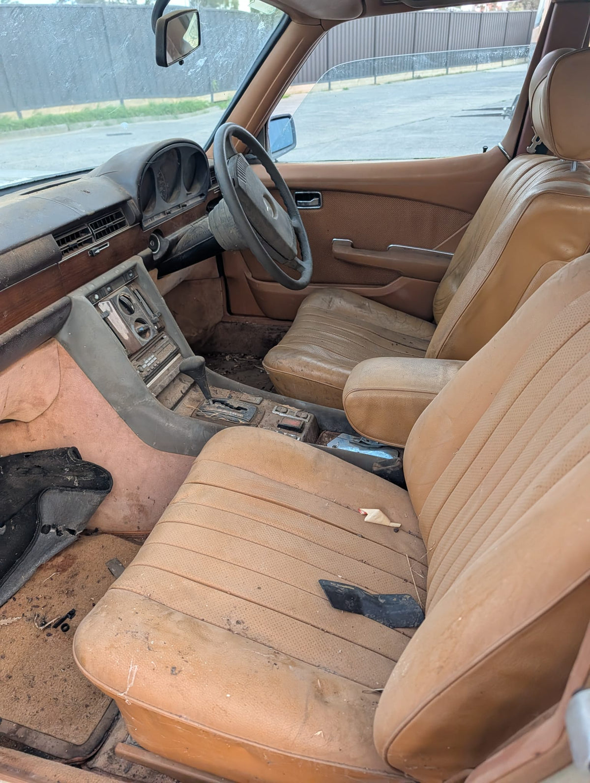 1977 Mercedes-Benz 450 SEL - Wrecking (#220)