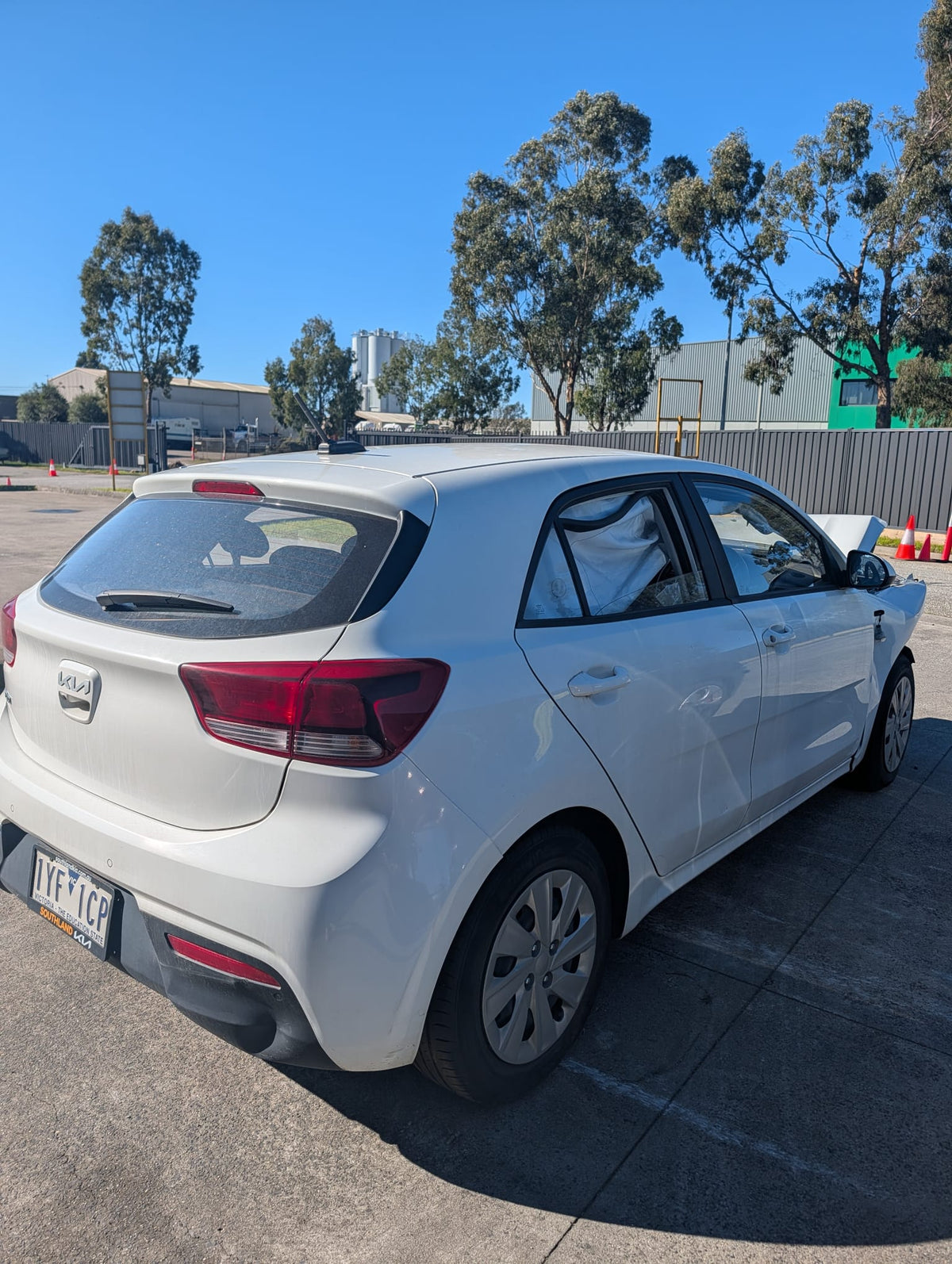 2023 Kia Rio Hatchback - Wrecking (#K005)