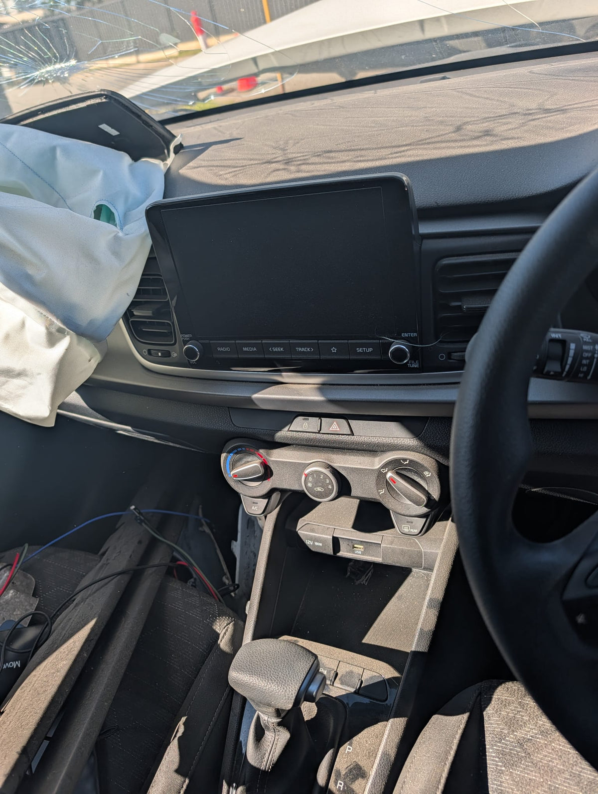 2023 Kia Rio Hatchback - Wrecking (#K005)
