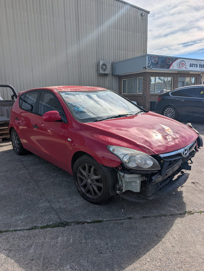 2012 Hyundai i30 SX - Wrecking (#K011)