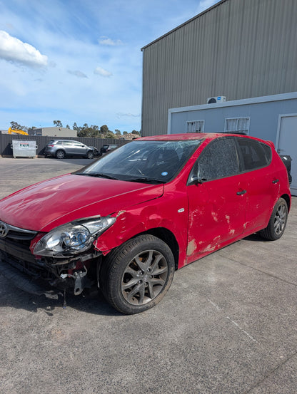 2012 Hyundai i30 SX - Wrecking (#K011)