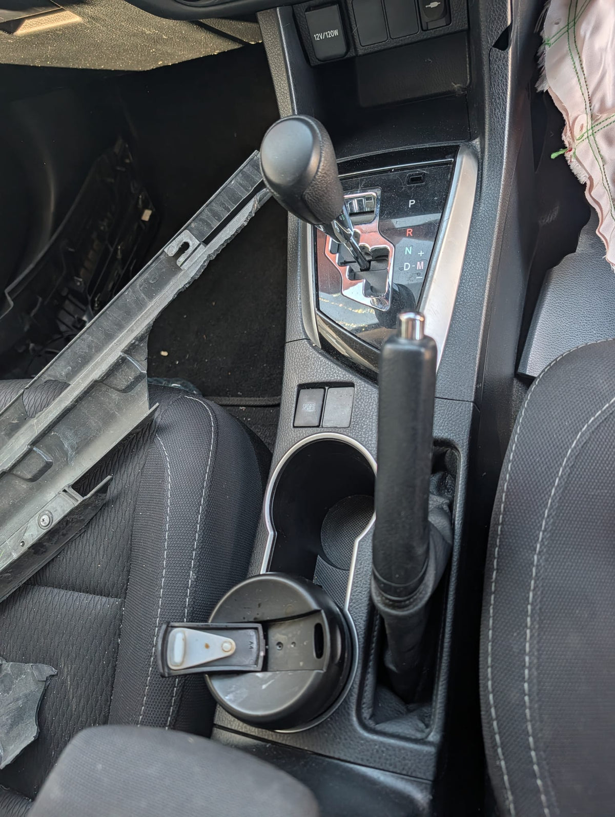2018 Toyota Corolla Sedan - Wrecking (#228)