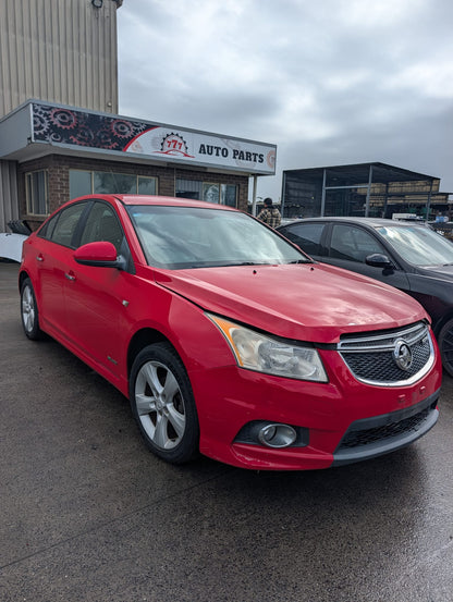 2011 Holden Cruze - Wrecking (#271)