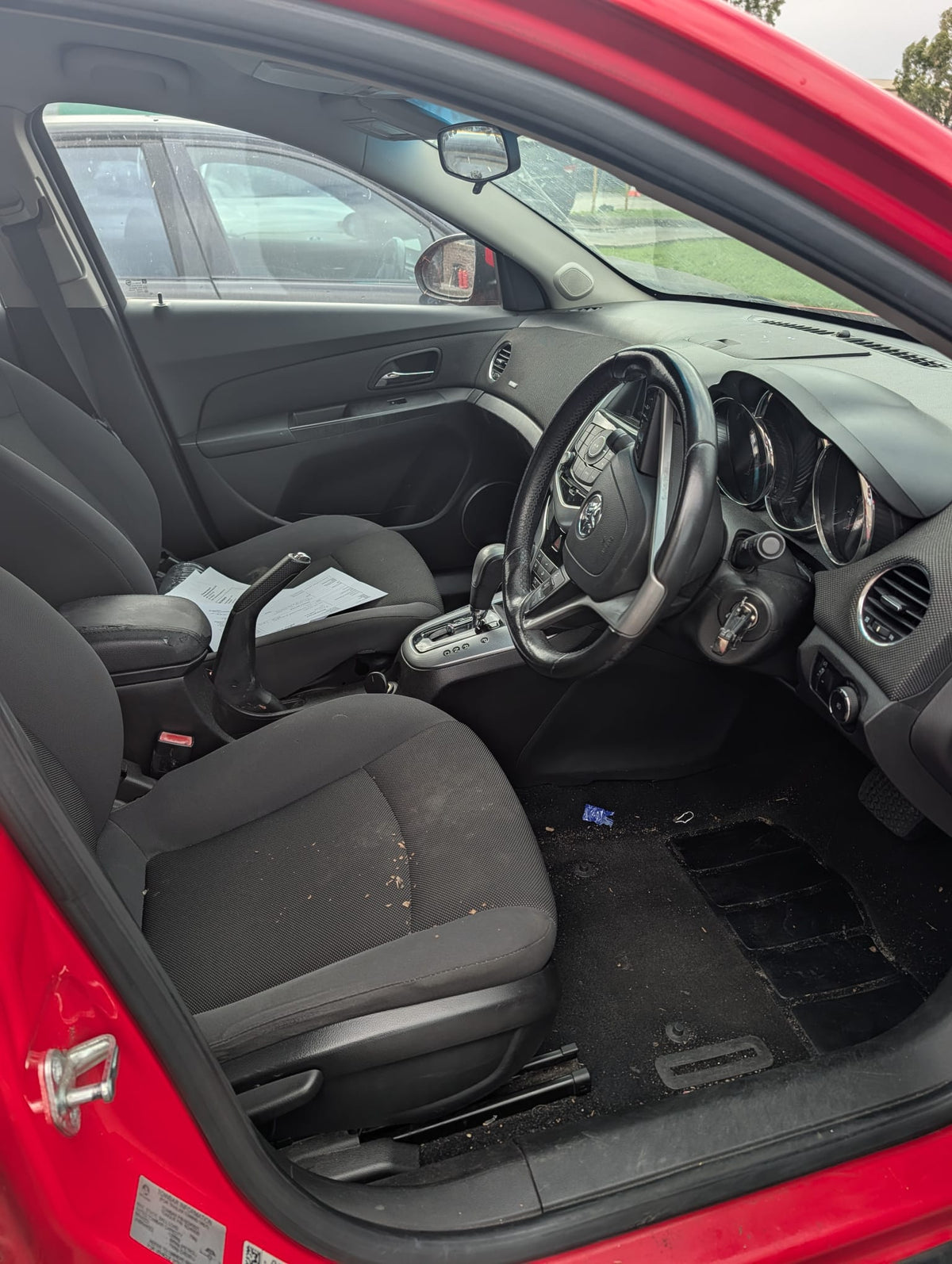 2011 Holden Cruze - Wrecking (#271)