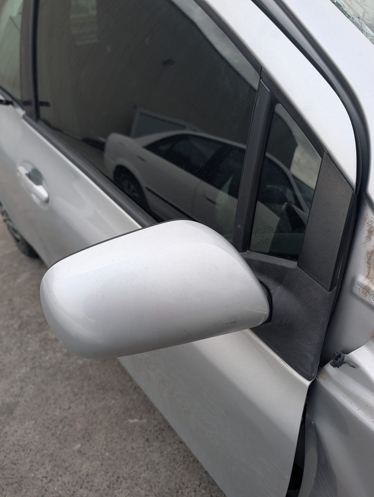 2006 Toyota Yaris - Wrecking (#K013)