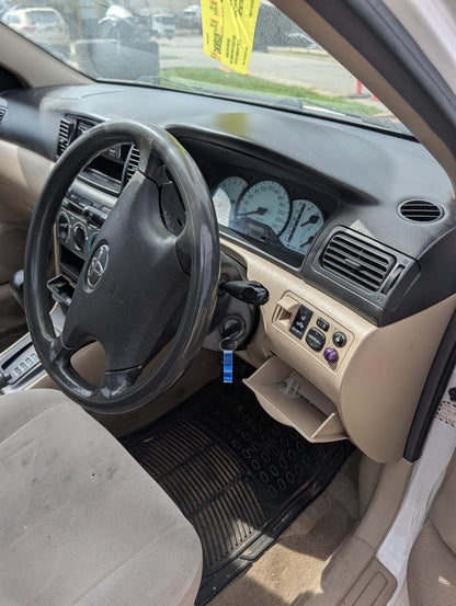 2003 Toyota Corolla Sedan Conquest - Wrecking (#237)