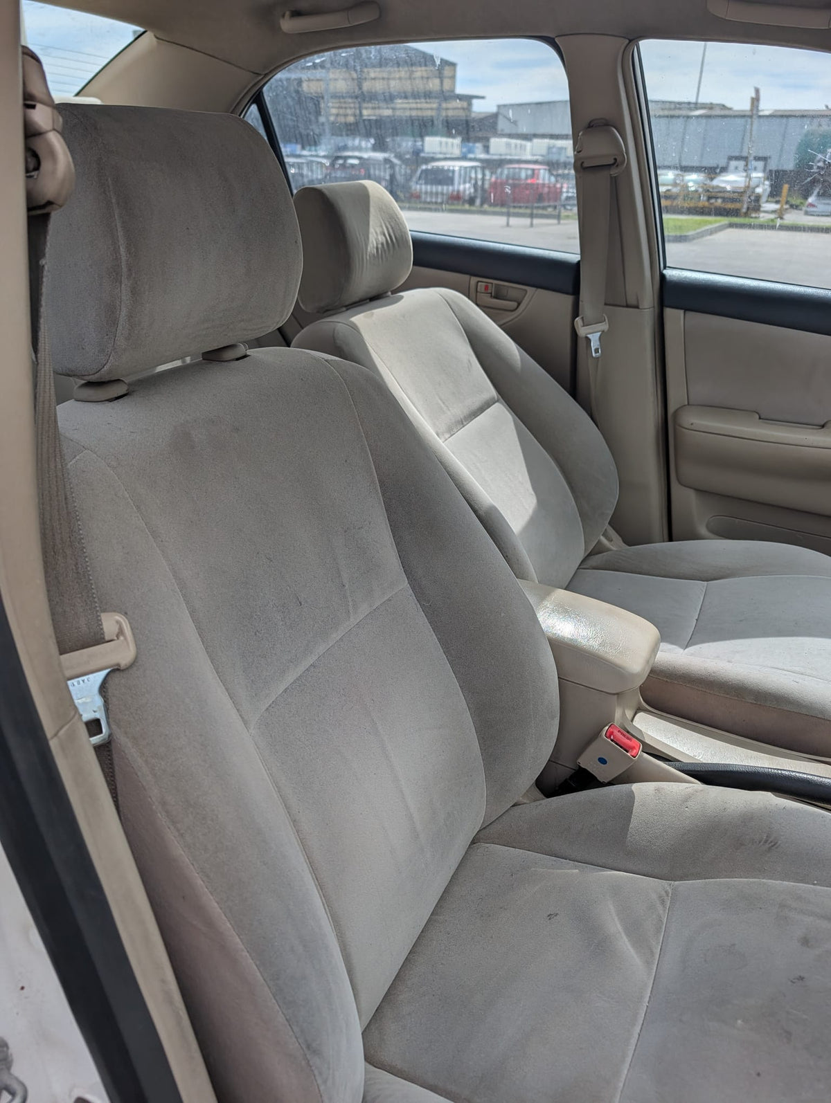 2003 Toyota Corolla Sedan Conquest - Wrecking (#237)