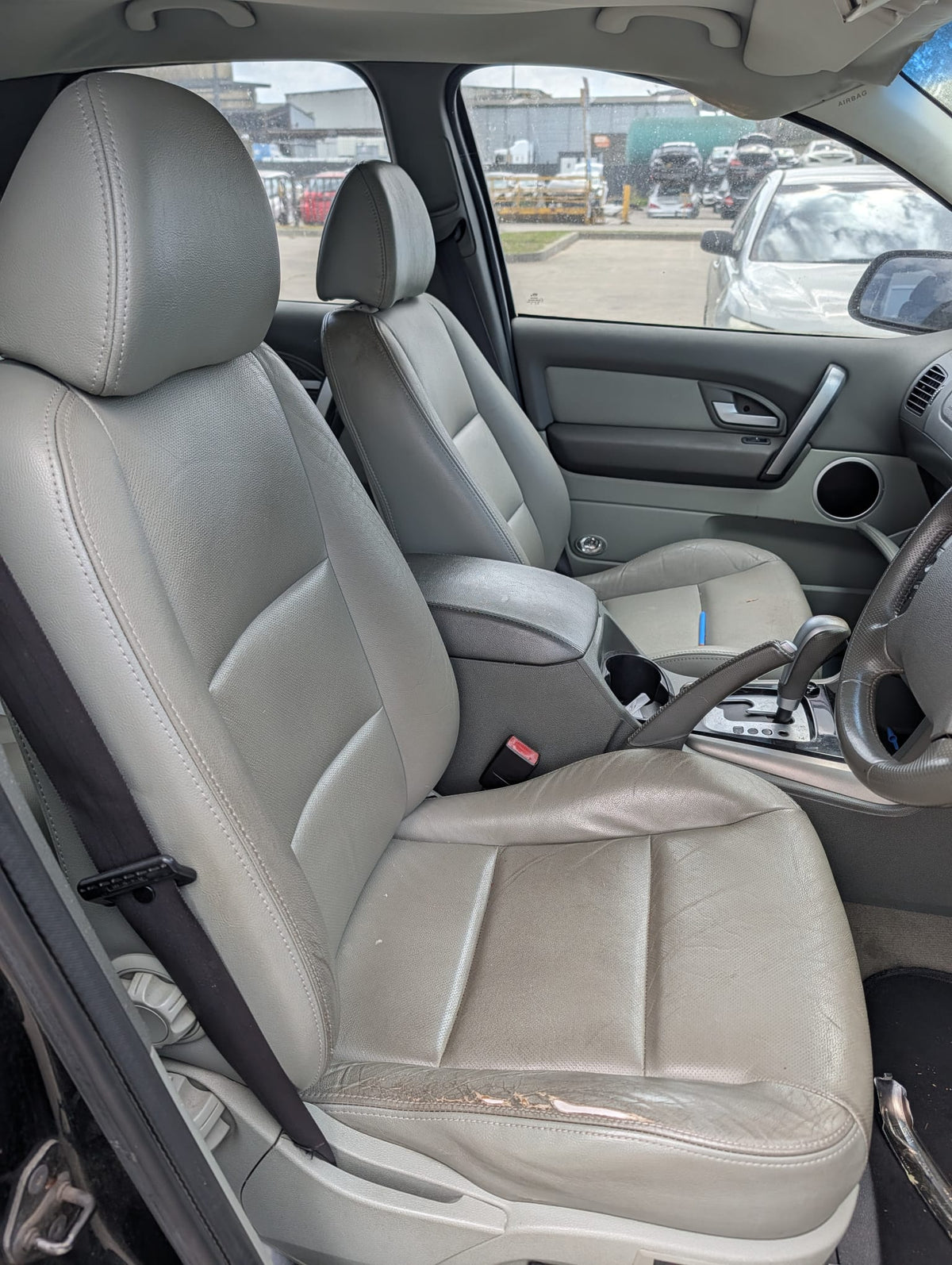 2005 Ford Territory - Wrecking (#239)