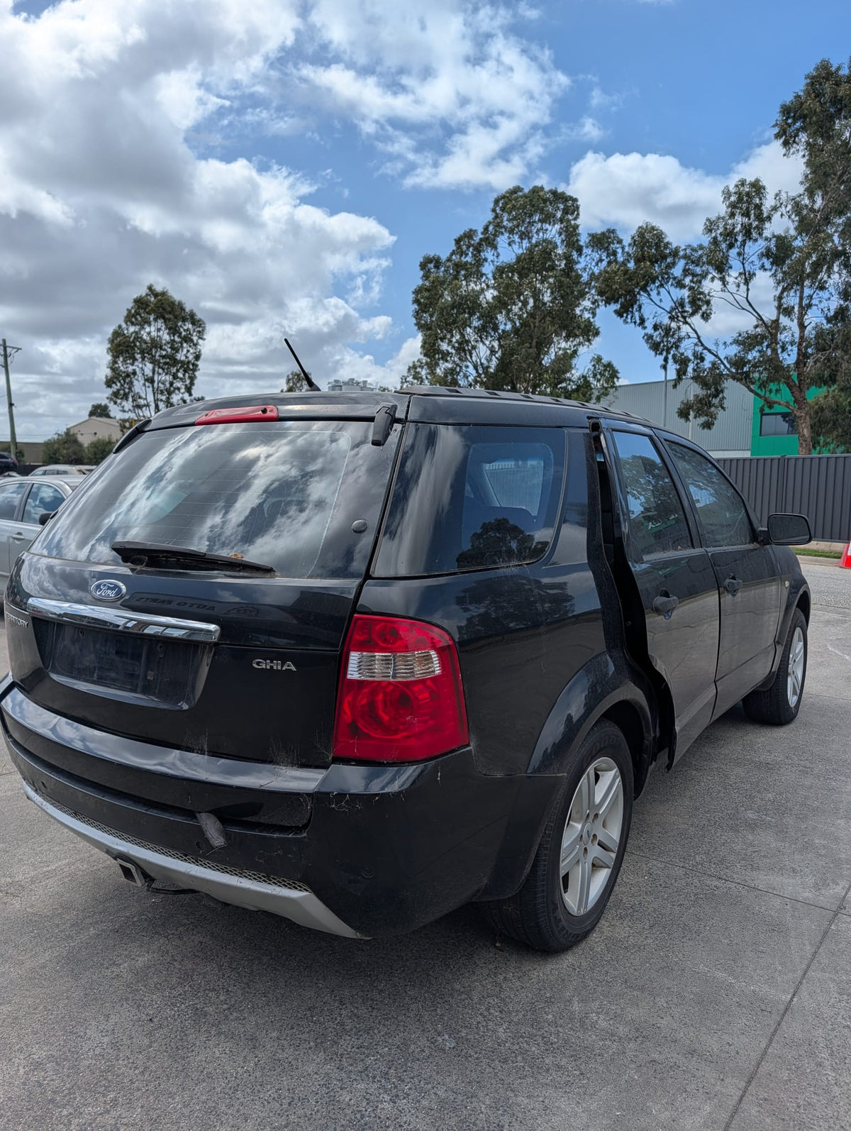 2005 Ford Territory - Wrecking (#239)