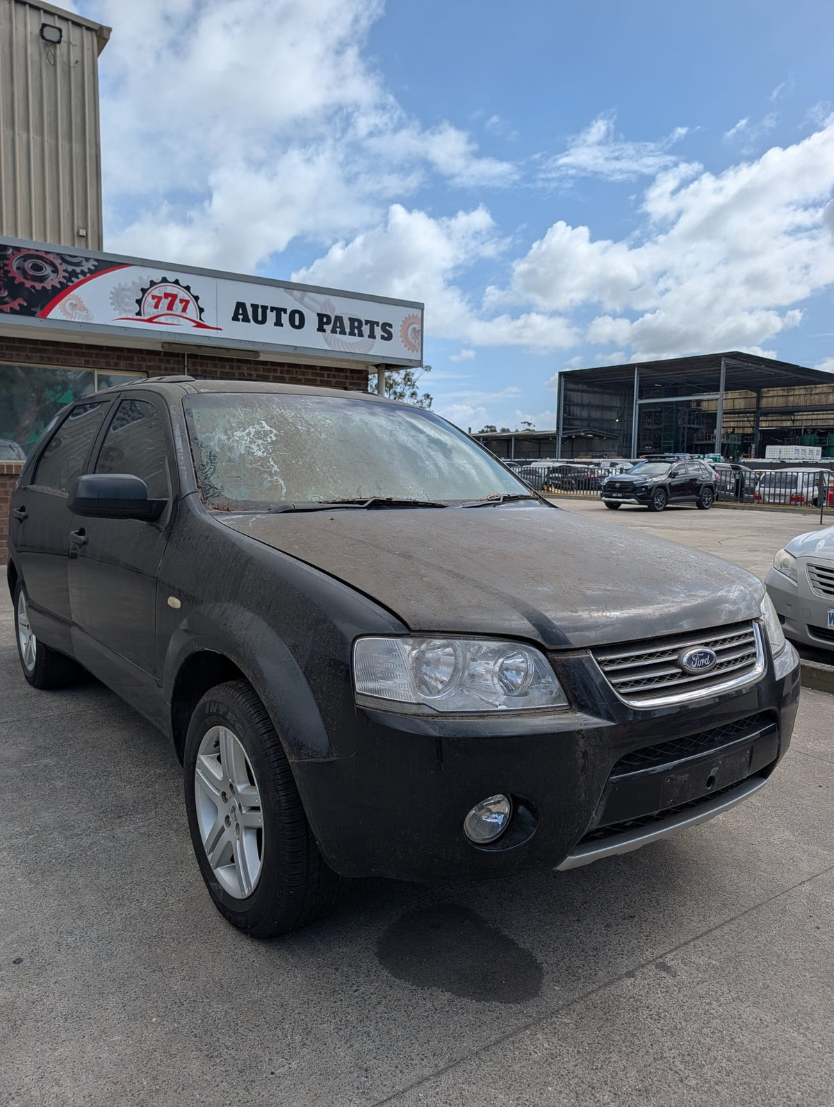 2005 Ford Territory - Wrecking (#239)