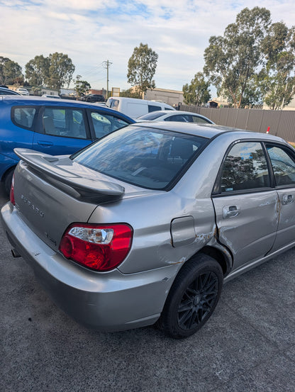 2005 Subaru Impreza - Wrecking (#K018)