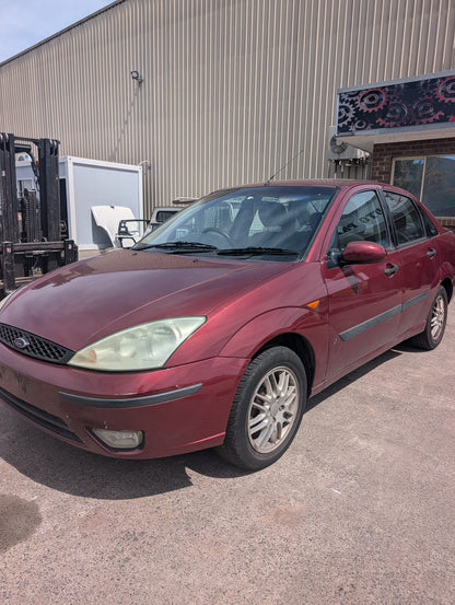 2003 Ford Focus - Wrecking (#249)