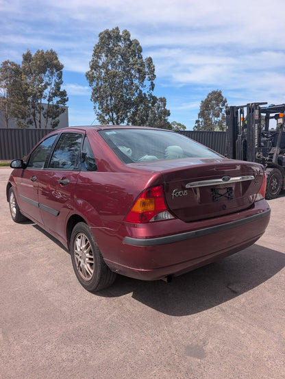 2003 Ford Focus - Wrecking (#249)