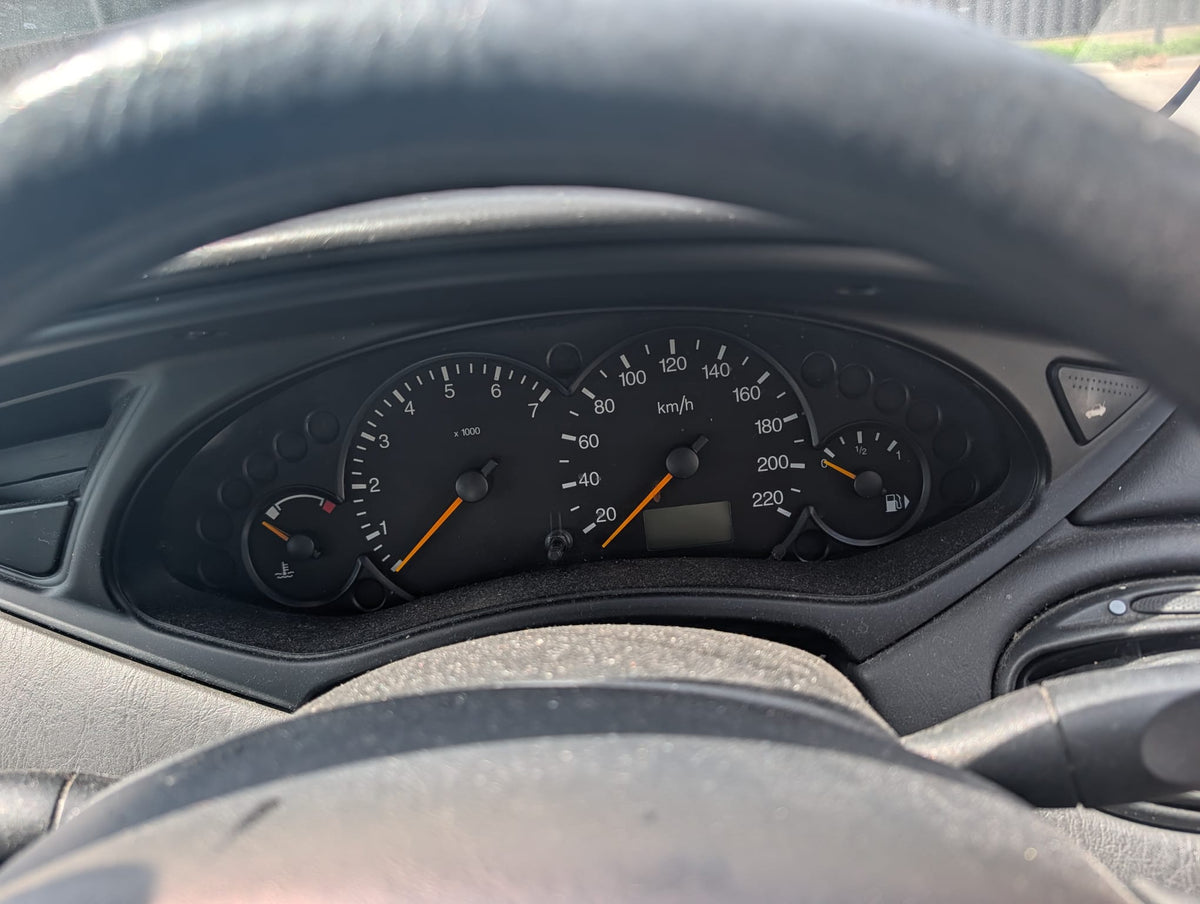 2003 Ford Focus - Wrecking (#249)