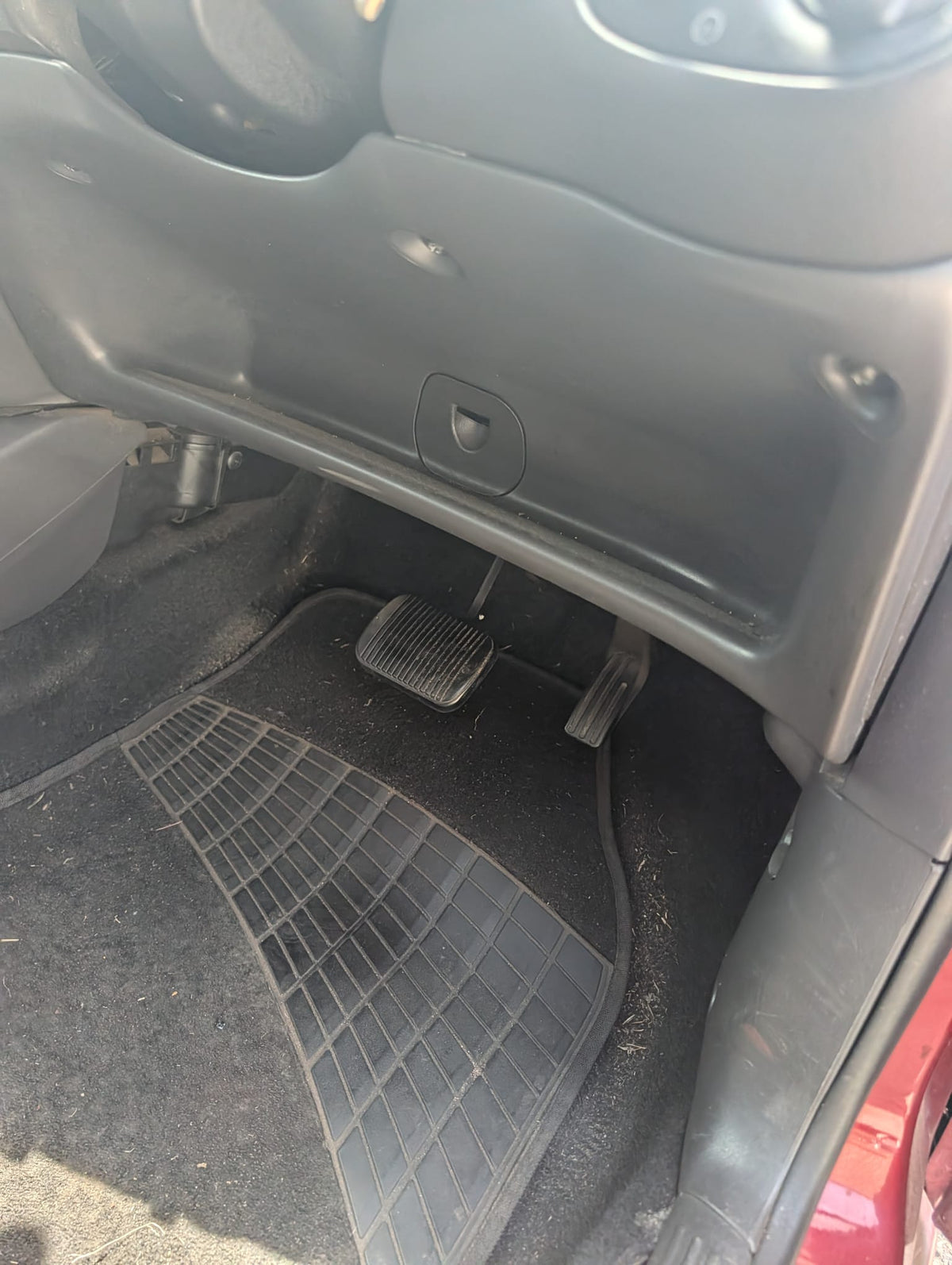 2003 Ford Focus - Wrecking (#249)