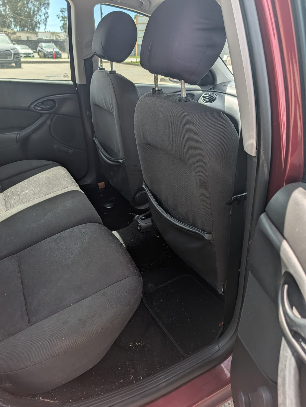 2003 Ford Focus - Wrecking (#249)