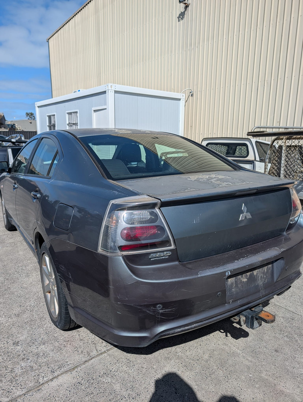 2006 Mitsubishi 380 GT - Wrecking (#250)