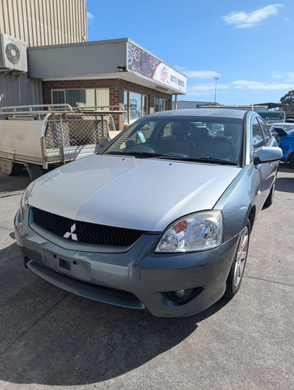 2006 Mitsubishi 380 GT - Wrecking (#250)