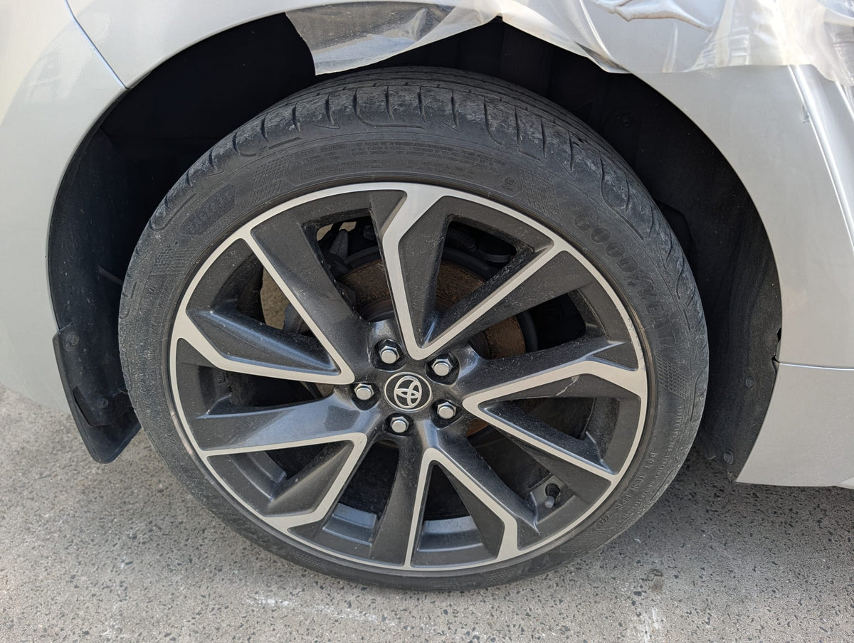 2020 Toyota Corolla Hatch - Wrecking (#256)