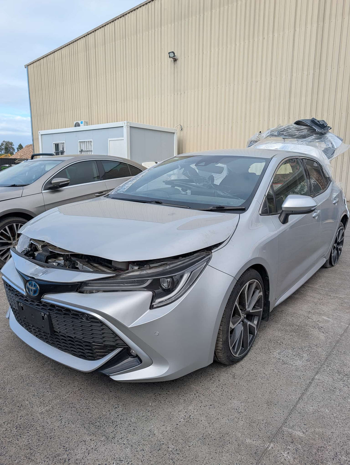 2020 Toyota Corolla Hatch - Wrecking (#256)