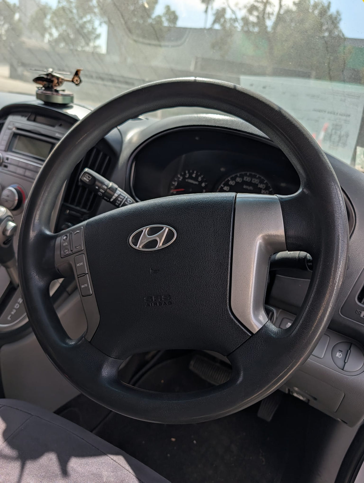 2014 Hyundai iMax - Wrecking (#268)