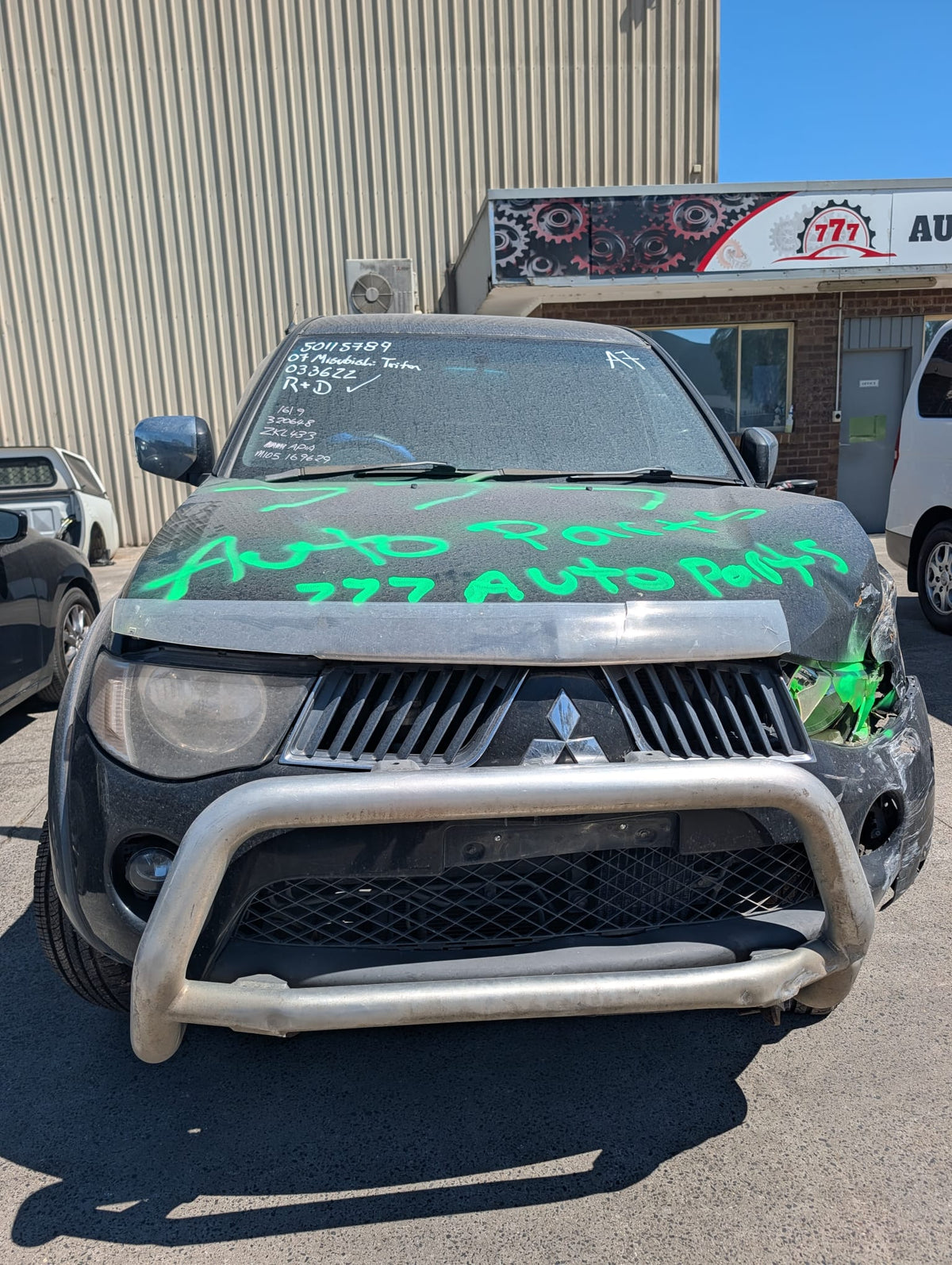 2007 Mitsubishi Triton - Wrecking (#269)