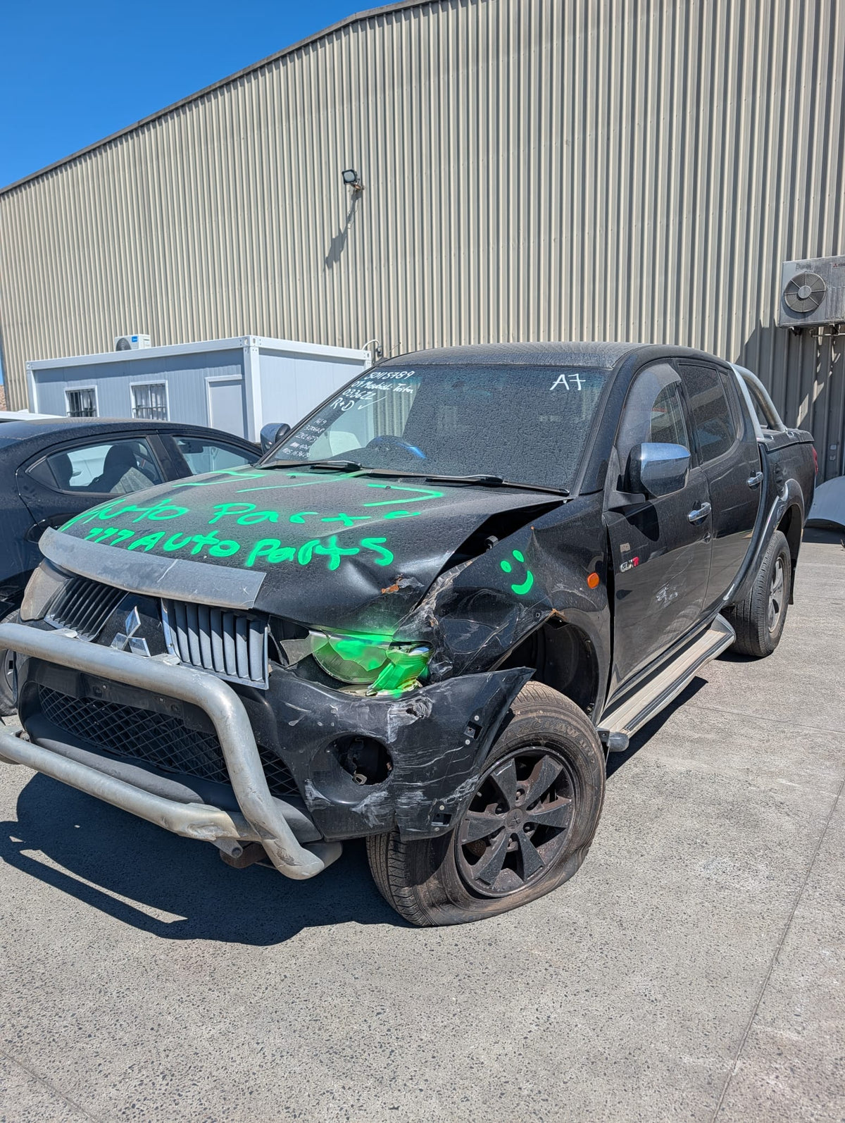 2007 Mitsubishi Triton - Wrecking (#269)