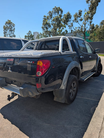 2007 Mitsubishi Triton - Wrecking (#269)