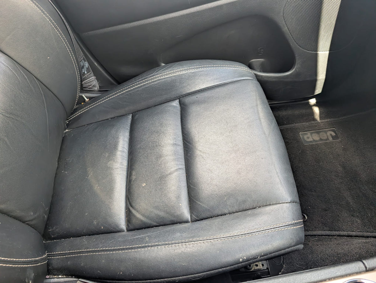 2014 Jeep Grand Cherokee - Wrecking (#272)