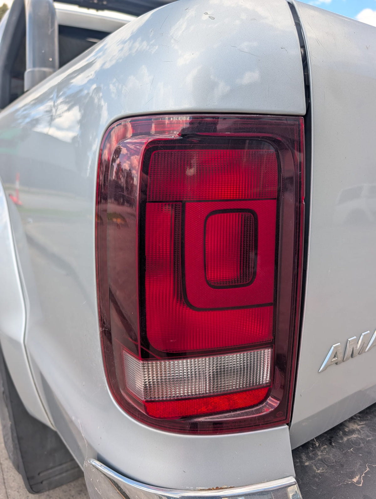 Amarok #264 interior 11