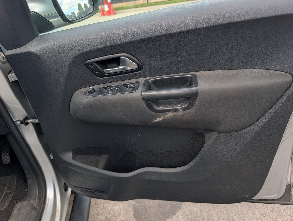 Amarok #264 interior 13