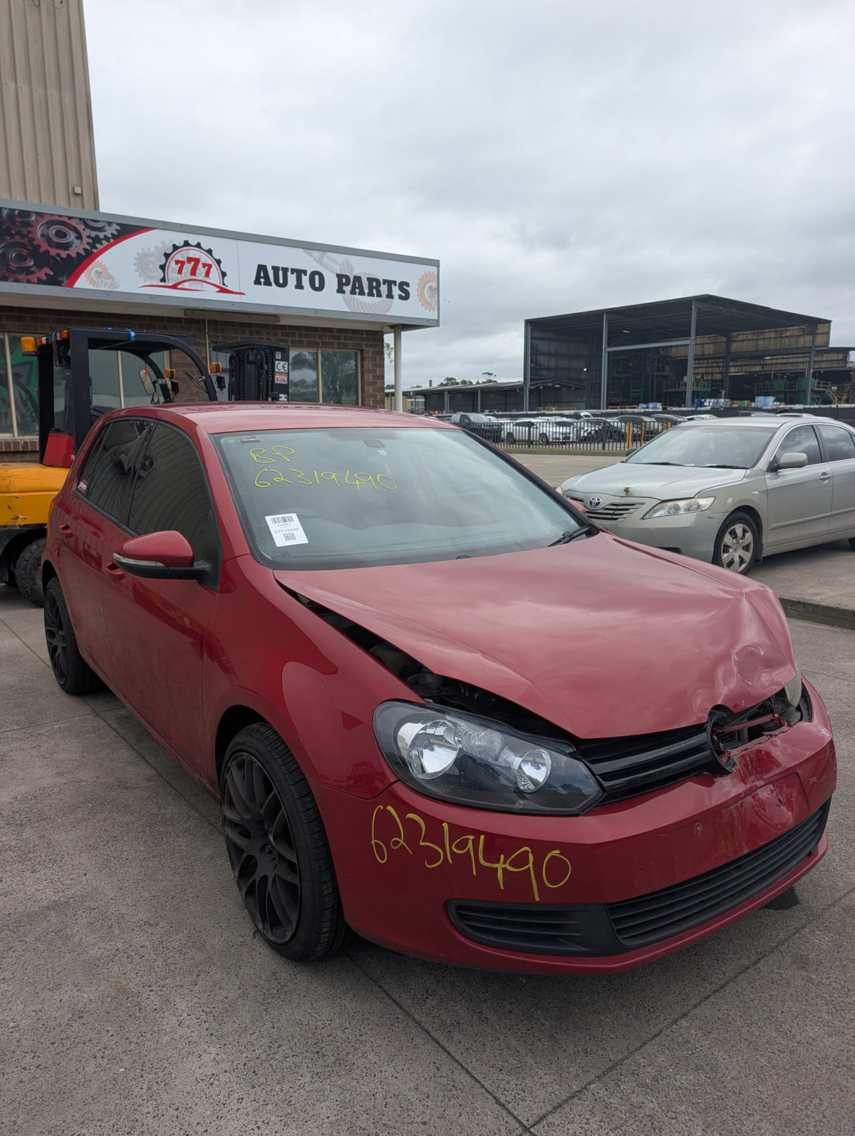 2009 Volkswagen Golf 2.0 TDI stock 208 photo 2
