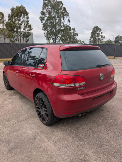 2009 Volkswagen Golf 2.0 TDI stock 208 photo 5