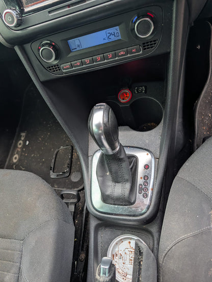2011 Volkswagen Polo TSI stock K008 photo 10