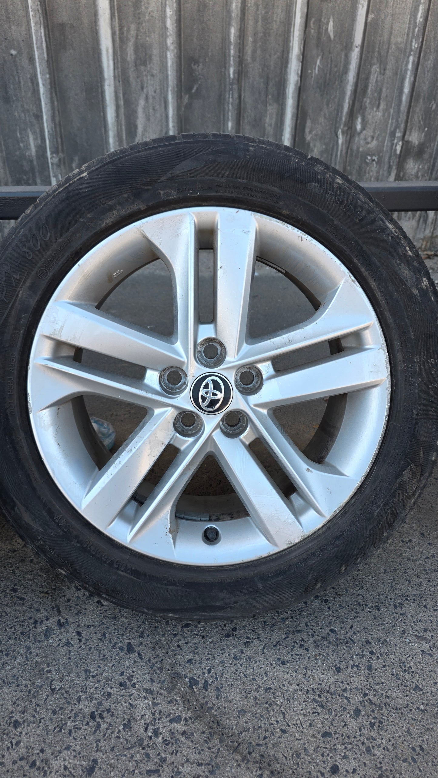5X Toyota Corolla Wheels (205/55 R16)