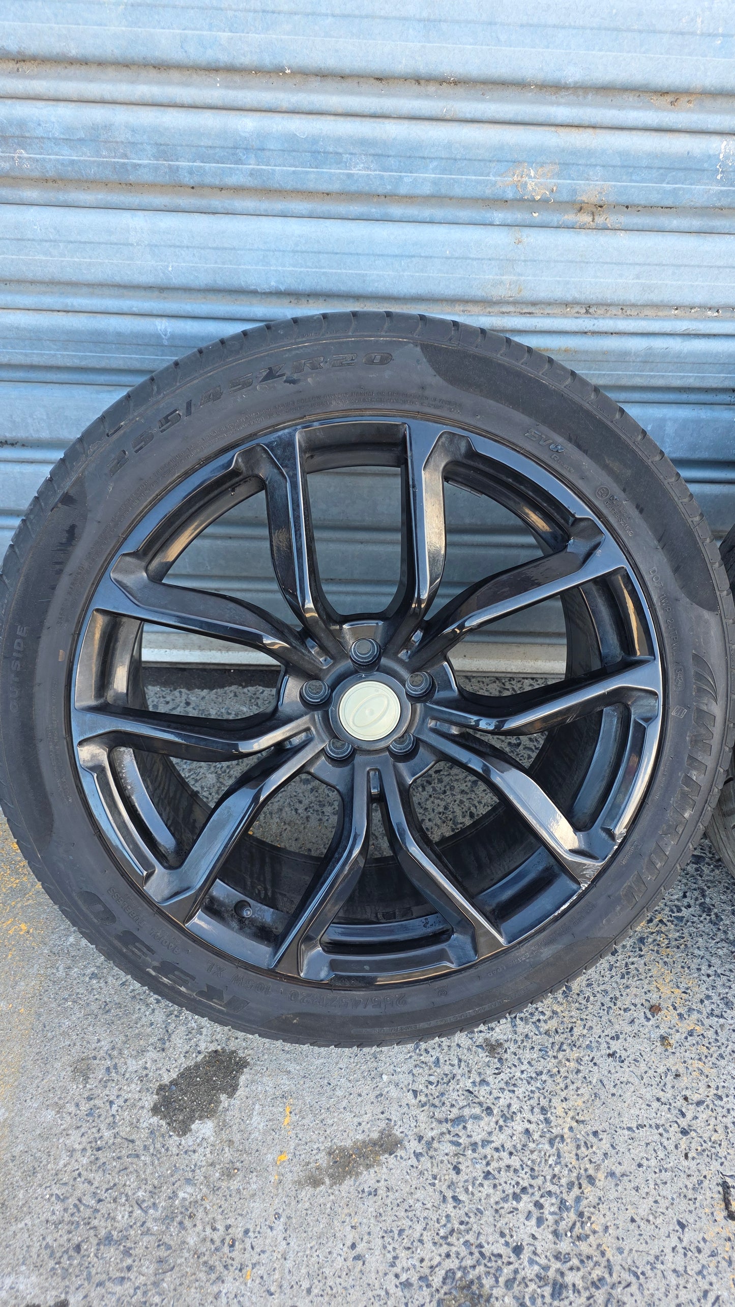 20inch Land Rover Discovery Wheels (255/45 ZR20)