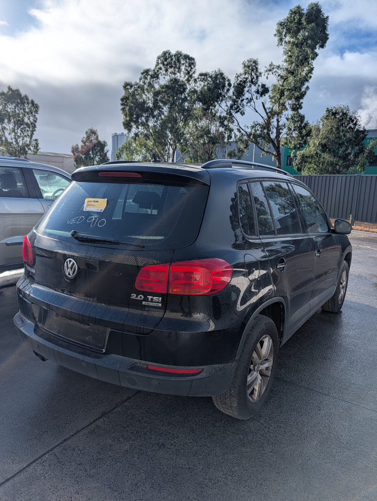 2011 Volkswagen Tiguan 132TSI DSG — stock 197 photo 6