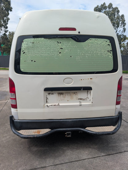 2016 Toyota HiAce #254 photo 5
