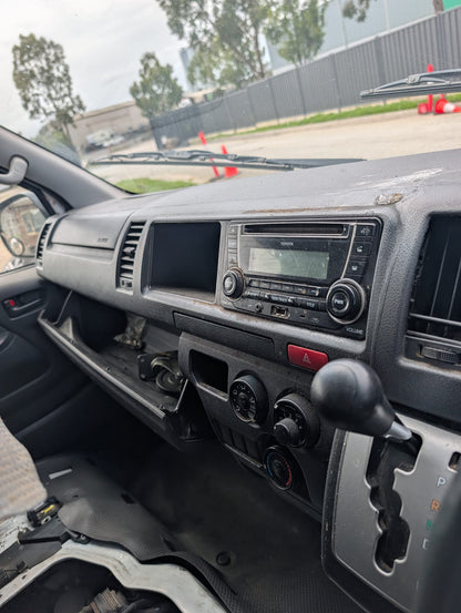 2016 Toyota HiAce #254 photo 7