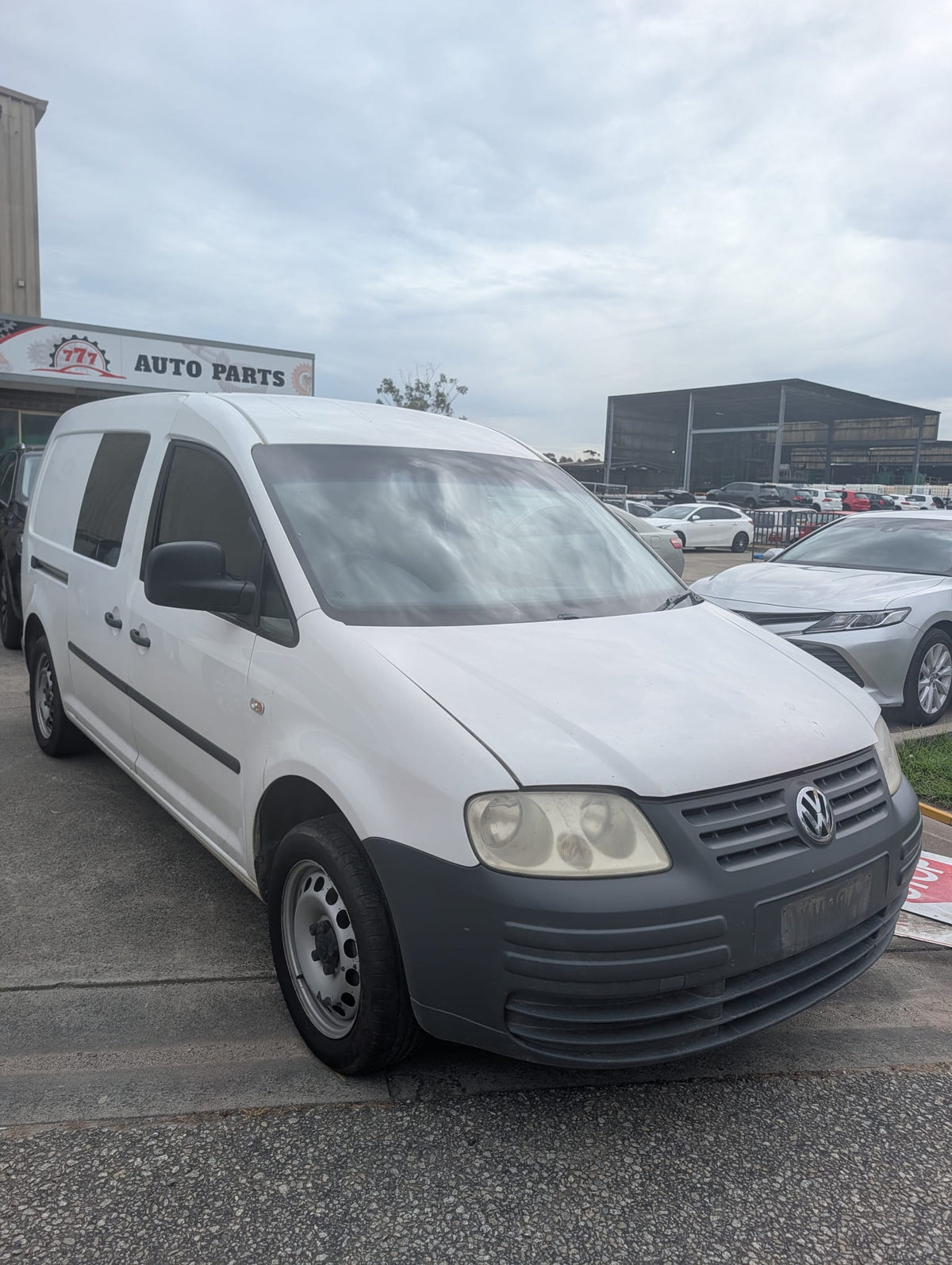 2010 Volkswagen Caddy #248 photo 2