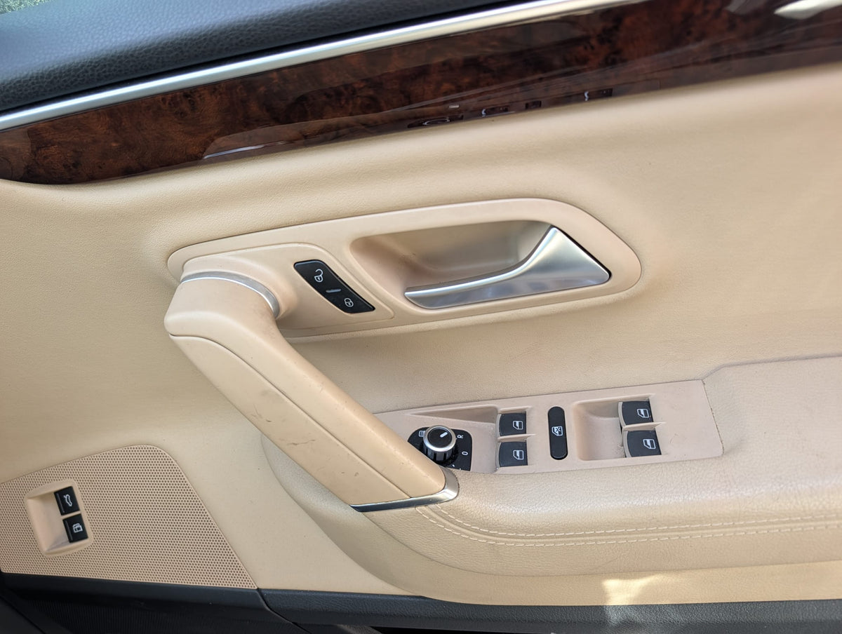 2014 Volkswagen CC stock 257 image 4