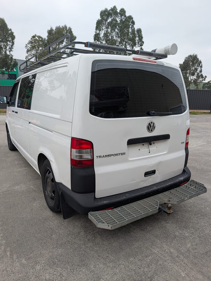2011 Volkswagen Transporter #211 photo 4
