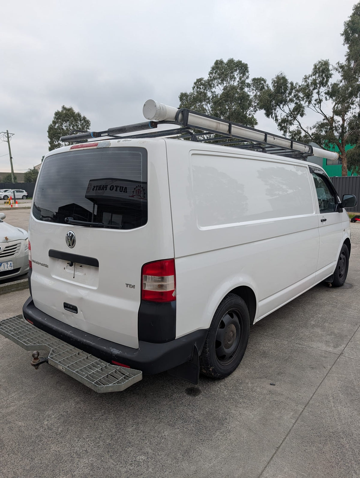2011 Volkswagen Transporter #211 photo 5